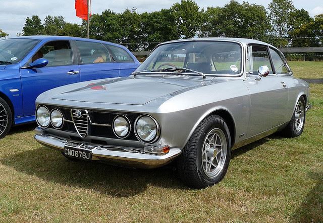 1973 Alfa Romeo Giulia 2000 GTV