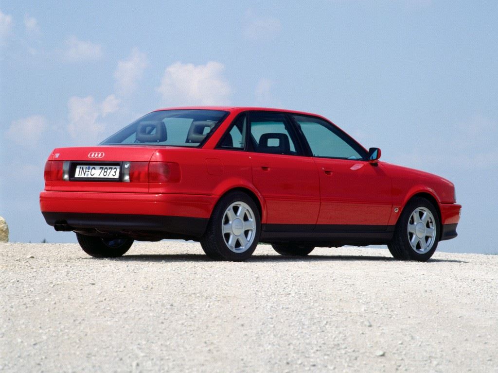 1995 Audi S2 Saloon
