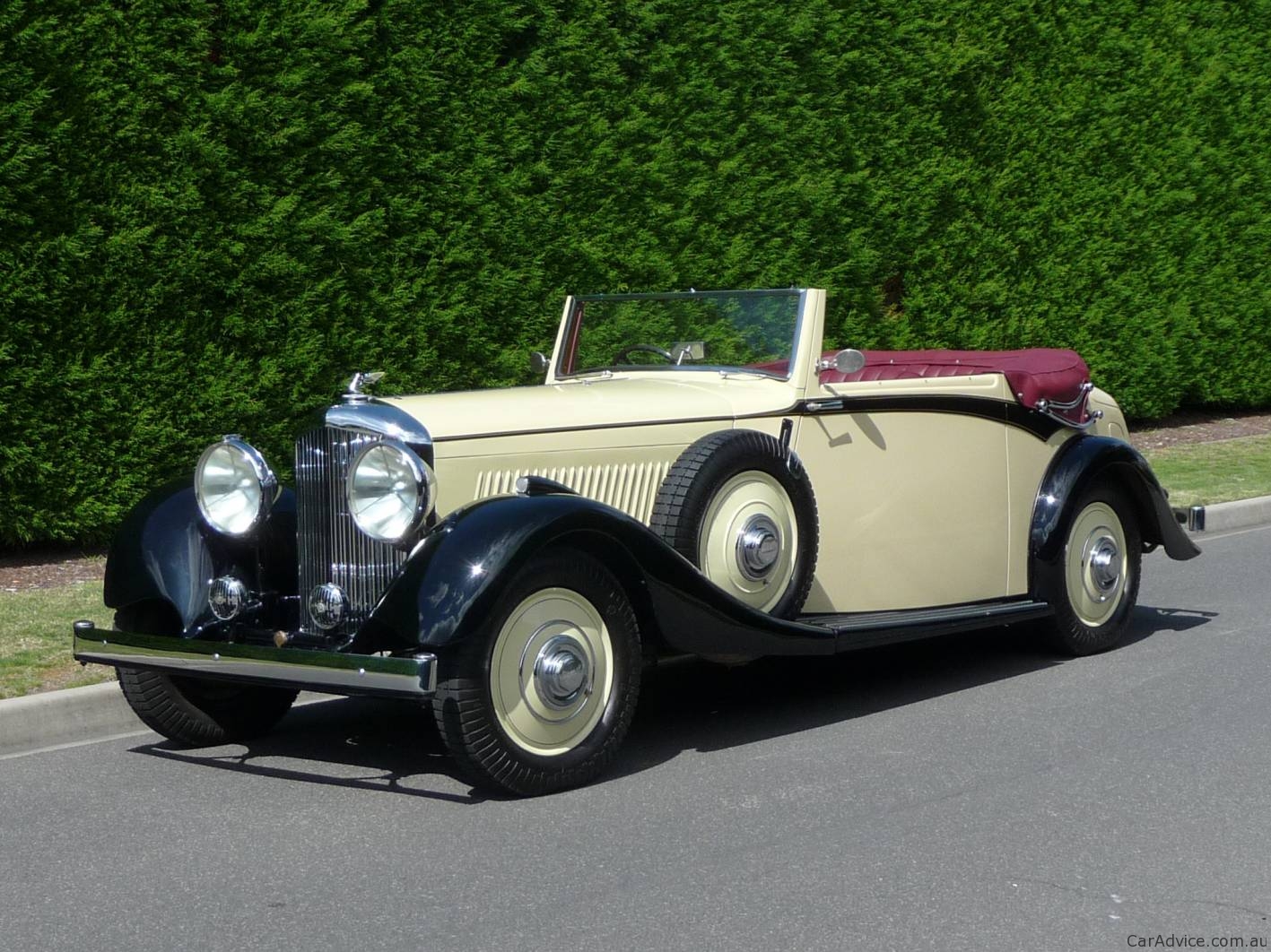 1933 Bentley 3.5 Convertible