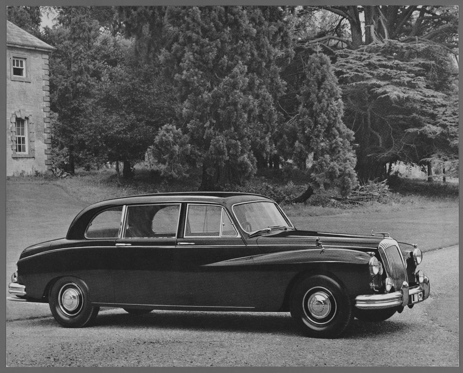 1961 Daimler Majestic DR450 Limousine