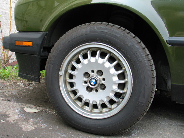BMW Style E30 Wheels